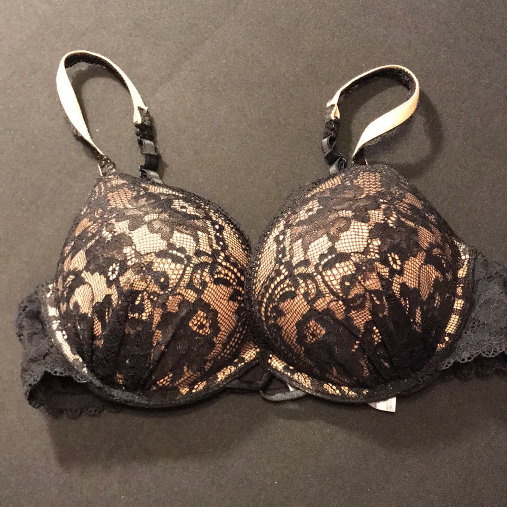 VS Miraculous Plunge Bras (Price listed is for 6) - Picture 6 of 7